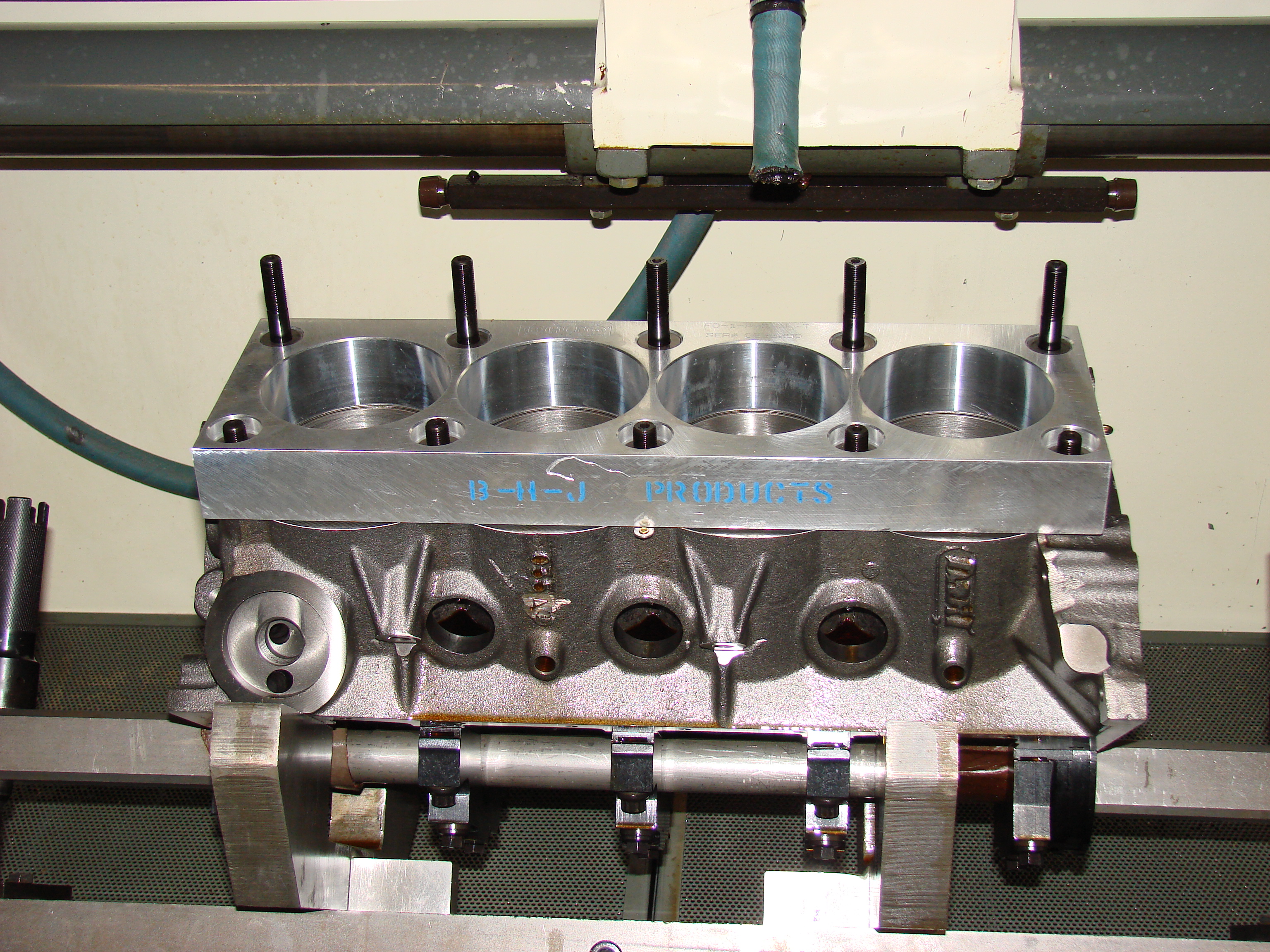 DART block being honed in CV616 with Torque plates